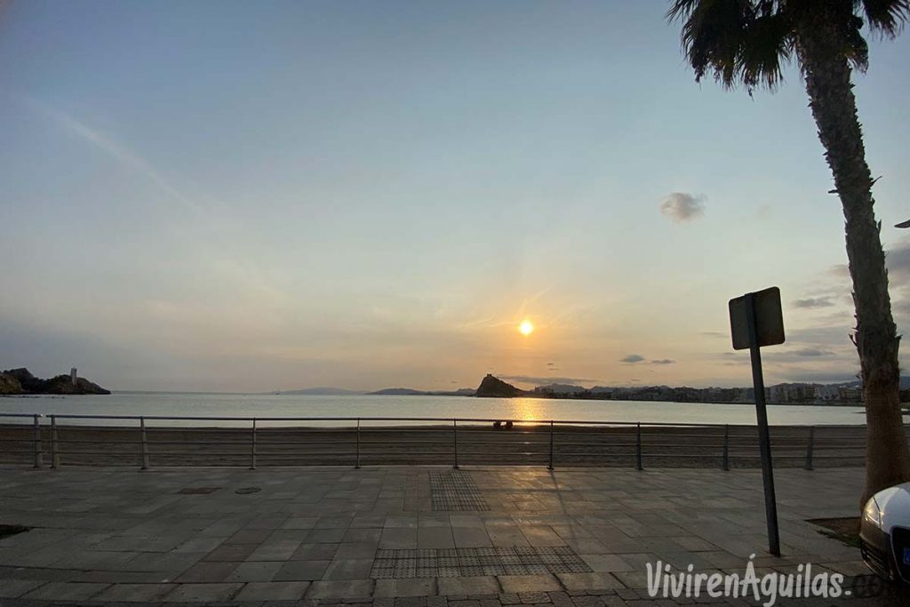 paseo en playa de las delicias