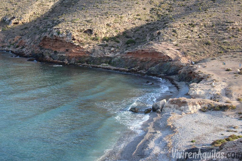 playa de la ensenada de la fuente en cope